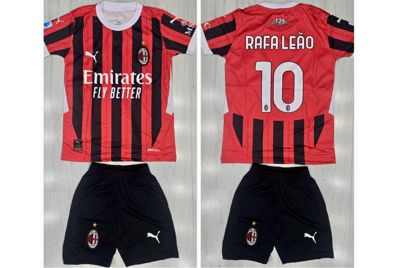 8354 Детски футболен екип MILAN футболист RAFA LEAO 10